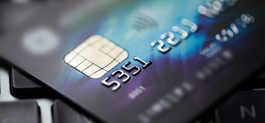 Taxas de juros do cartão de crédito parcelado dos bancos